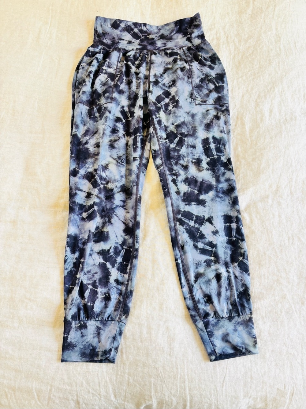Athleta tie-Dye Jogger Pants - Blue/Black - Picture 8 of 11